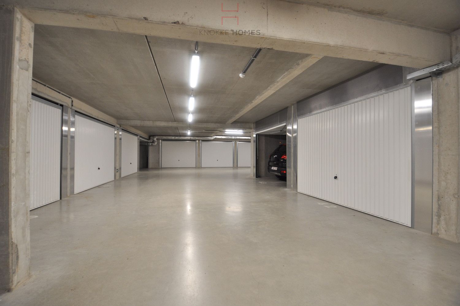 Residentie Cypres: Garagebox op wandelafstand van de zeedijk-Albertstrand foto 3