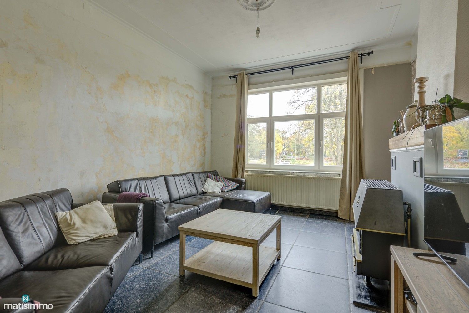 KARAKTERVOLLE WONING MET 5 SLAAPKAMERS EN RUIM PERCEEL TE GENK foto 6