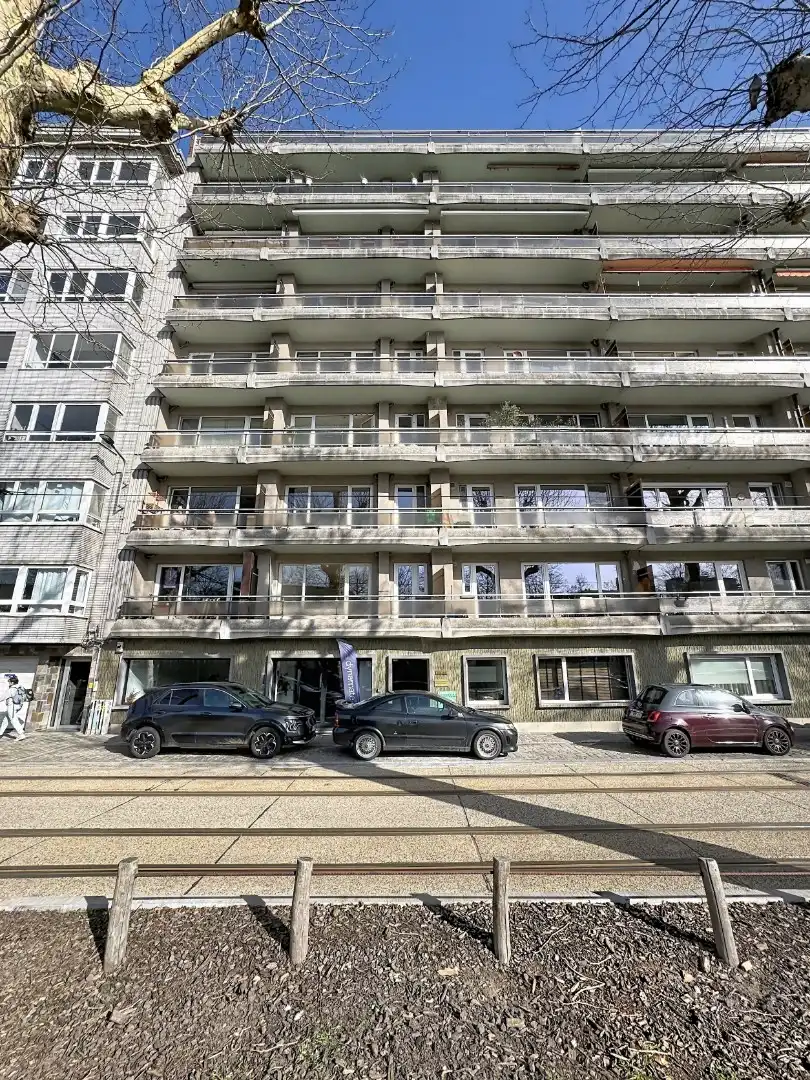 Appartement met slaaphoek en zonnig terras gelegen aan de Coupure foto 9