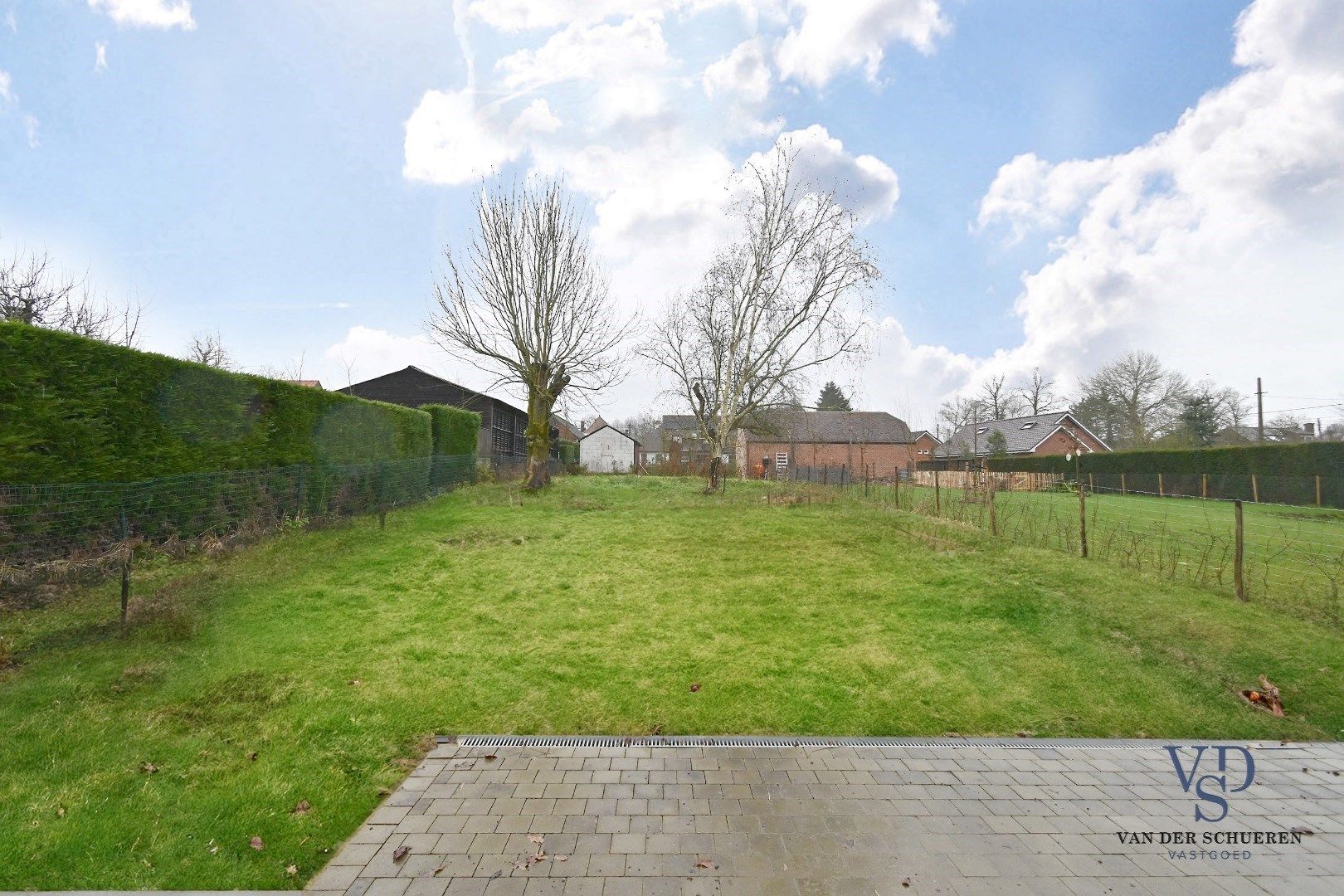 Uitzonderlijke BEN-woning nabij Tiegembos. foto 3