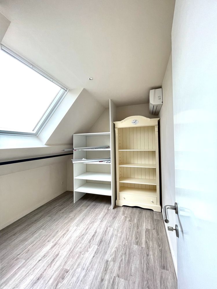 Lichtrijke duplex - 137 m² - groot terras - 2 slpks - 2 parkings foto 17