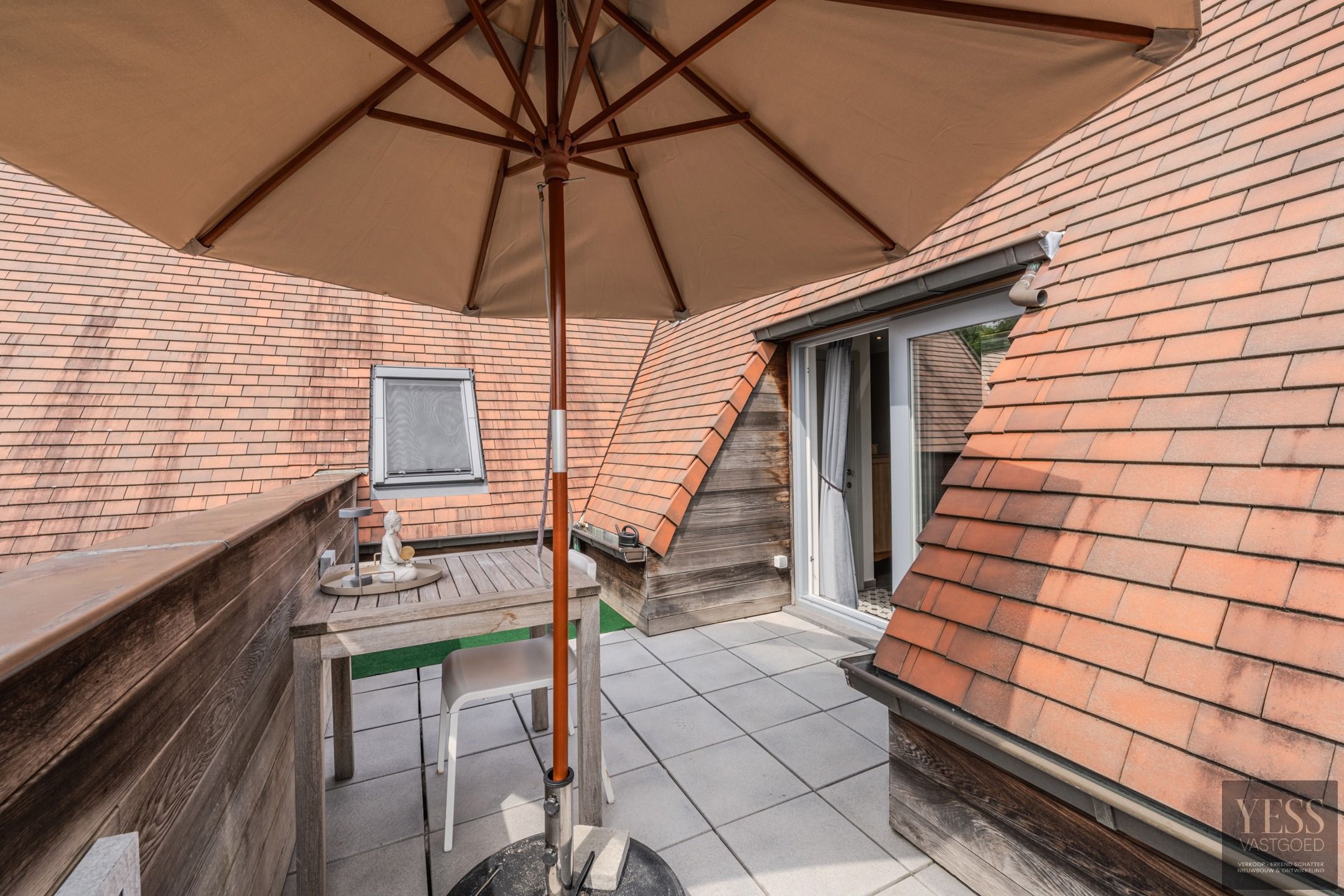 Ruim & lichtrijk 3slpk app, 2badk+ berging /garage mogelijk! foto 21