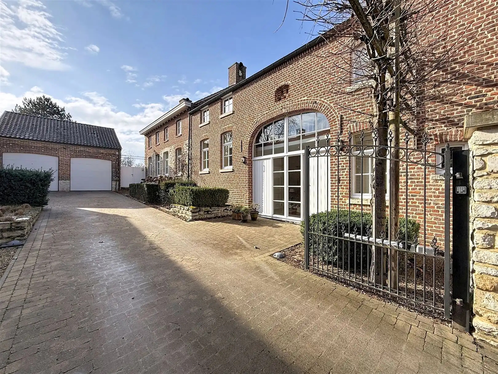 Karaktervolle woning met 4 slpks, 2 bdks, zwembad, 39a 17ca foto 32