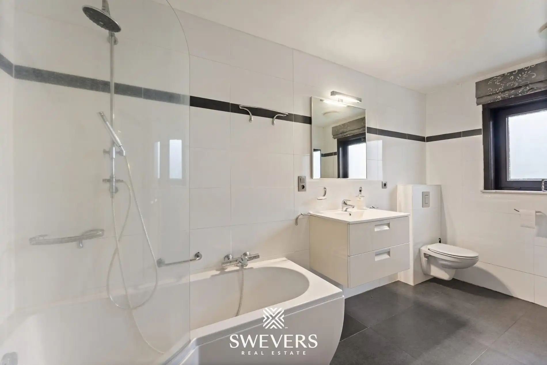 Gelijkvloerse woning met drie slaapkamers te Koersel  foto 16