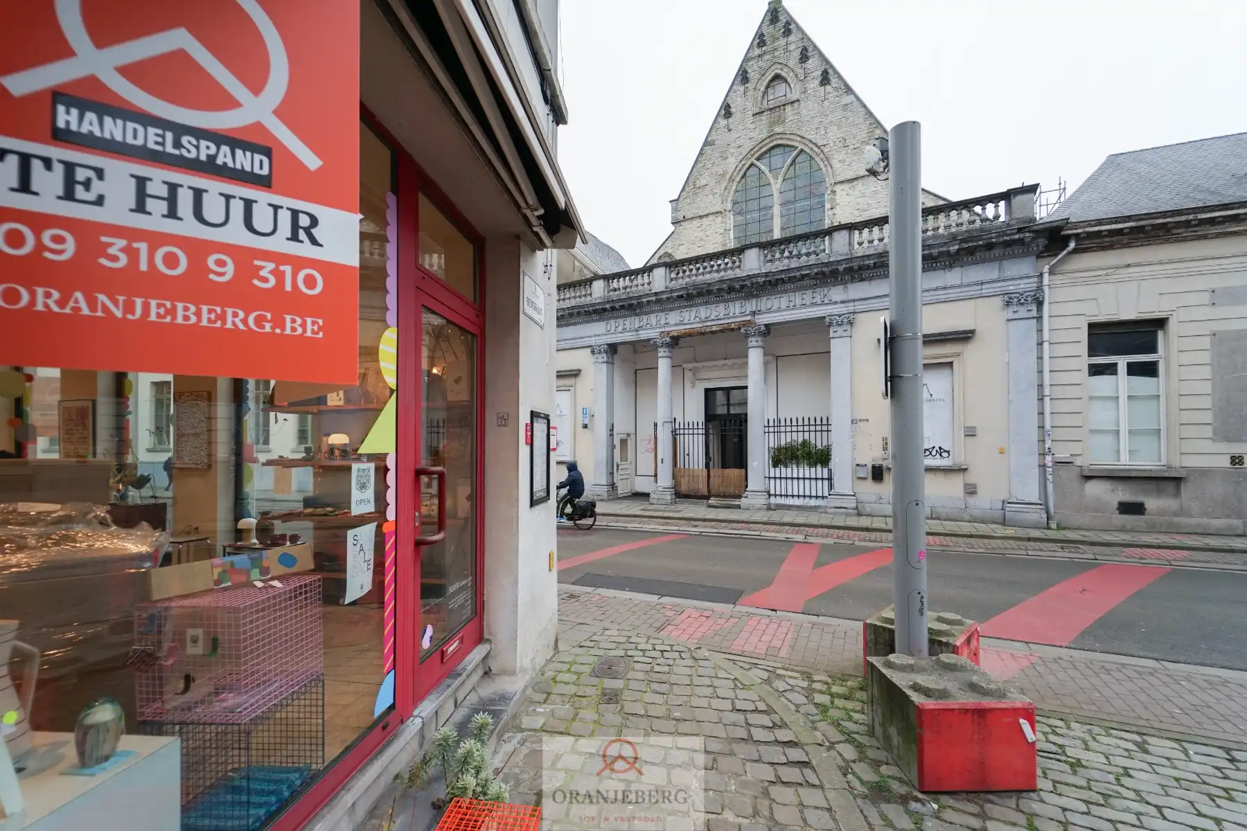 HOEKhandelspand bij Sint-Jacobskerk foto 20