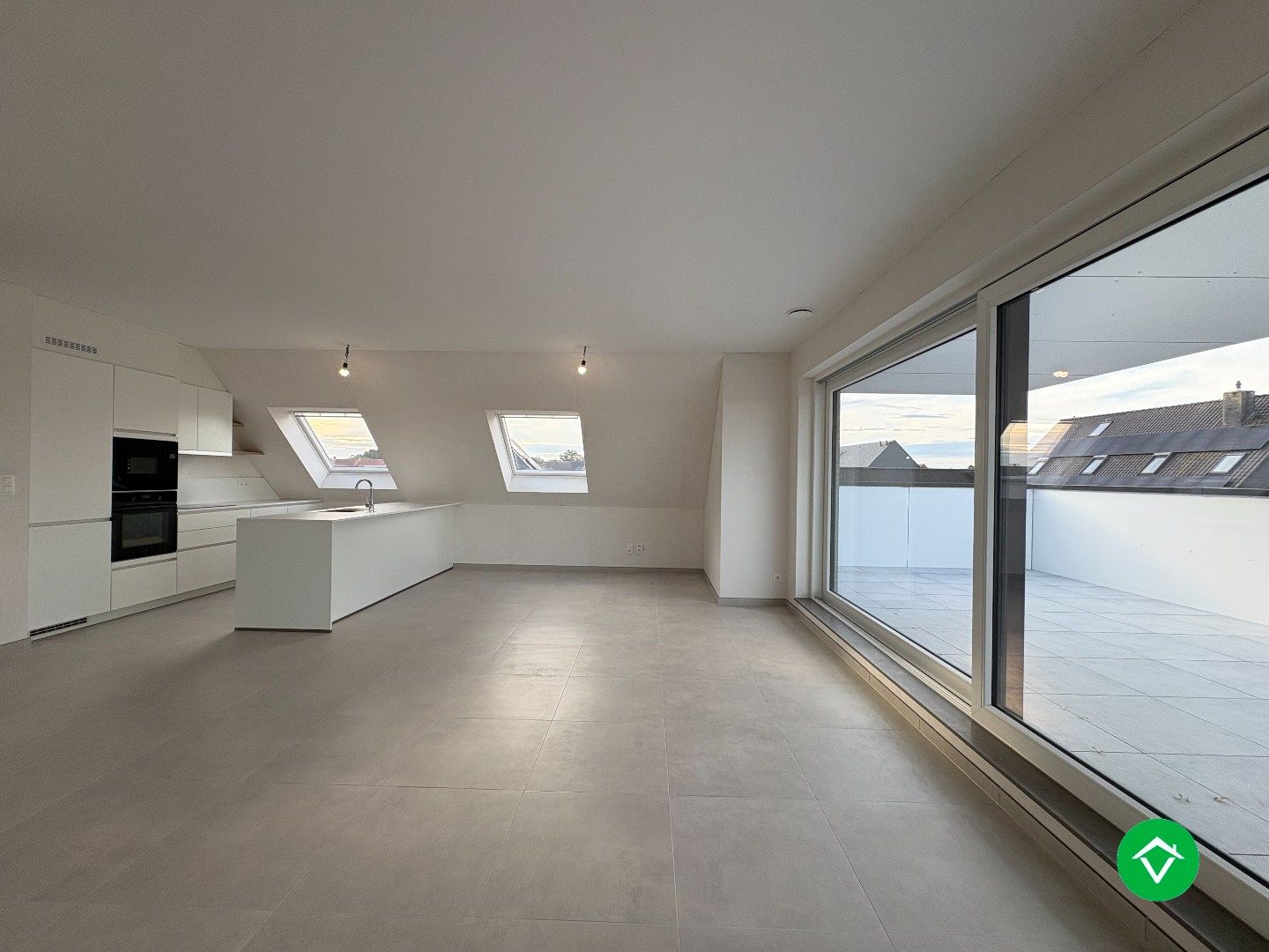 Nieuwbouwappartement met 2 slaapkamers en 1 terras in centrum Koekelare  foto 8