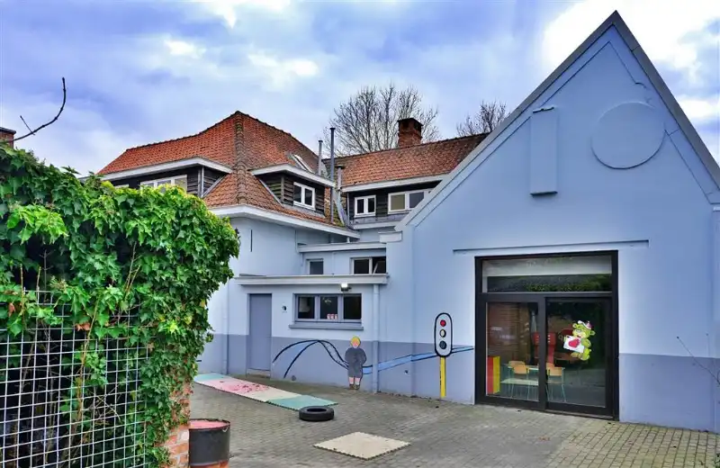 Parkresidentie bestaande uit 30 assistentieflats, 17 garageboxen en extra gebouwen aan de Kerkstraat 50 foto 12