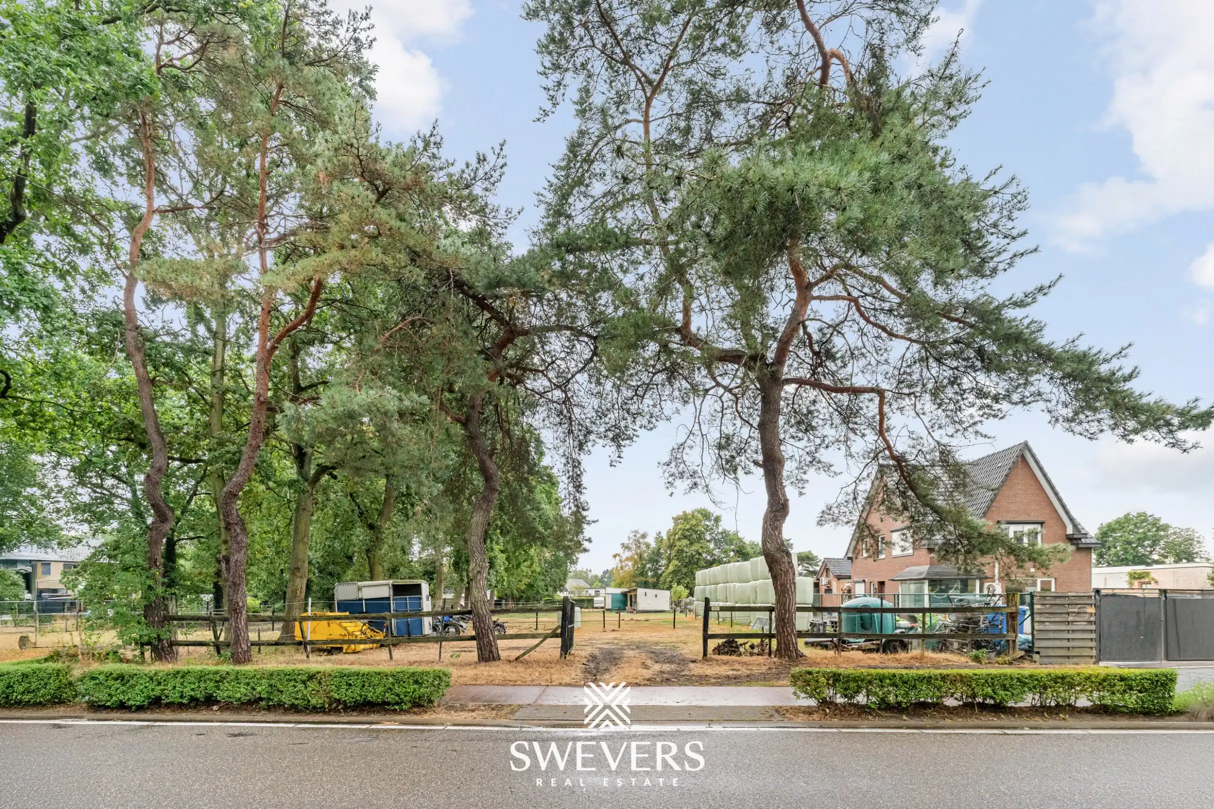 Royale bouwgrond op residentiële topligging in Zonhoven met mogelijkheid tot verkaveling voor 2 HOB foto 3