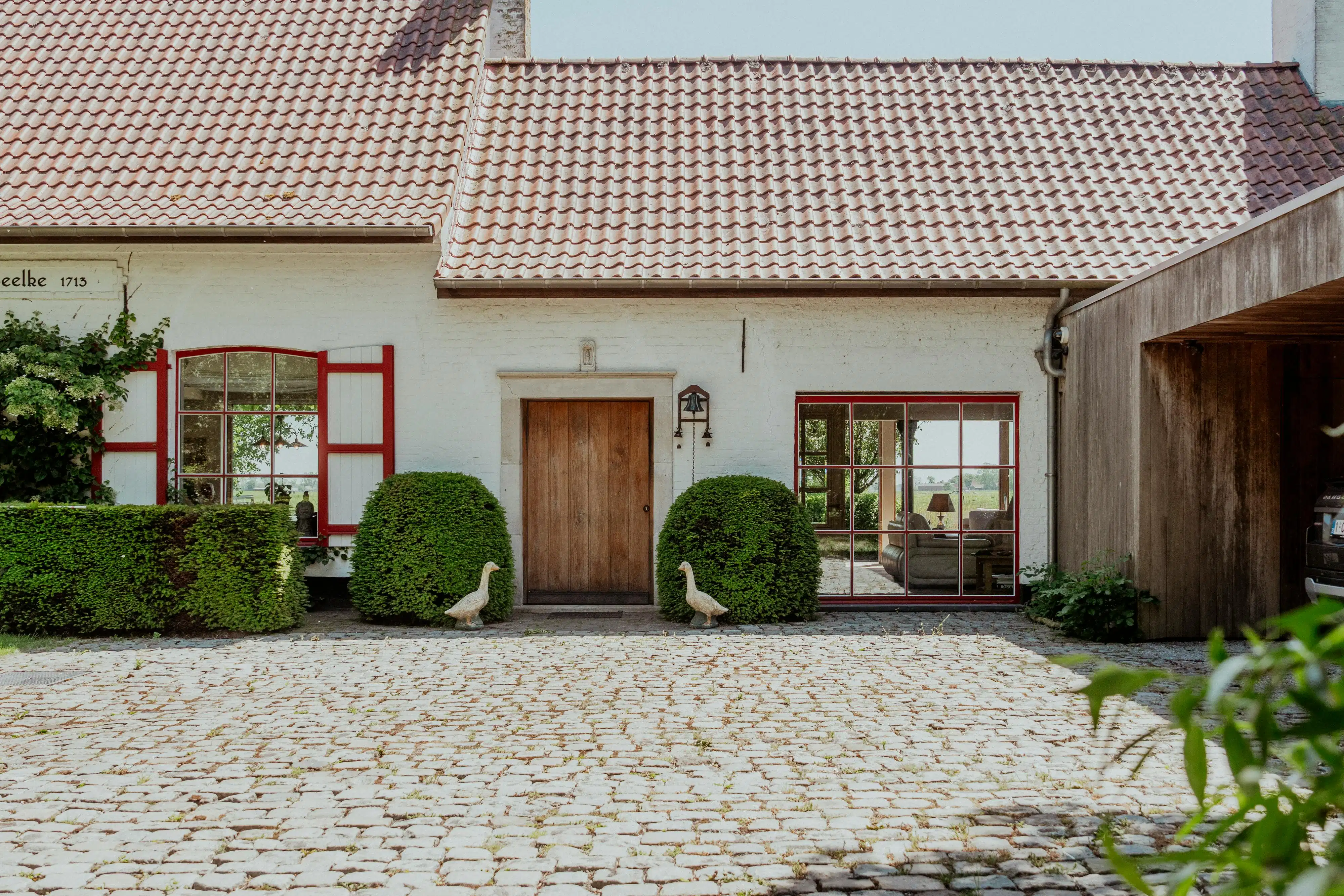 Exclusief landhuis op 6.063 m²  te koop in Lampernisse foto 2