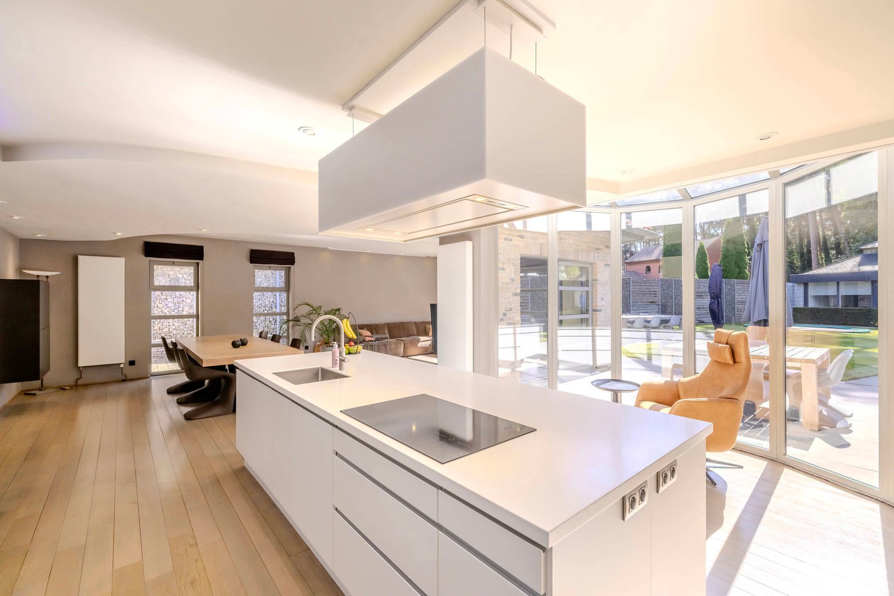 Laagbouwvilla met 3 slpk, 2 bdk, zwembad en poolhouse foto 11