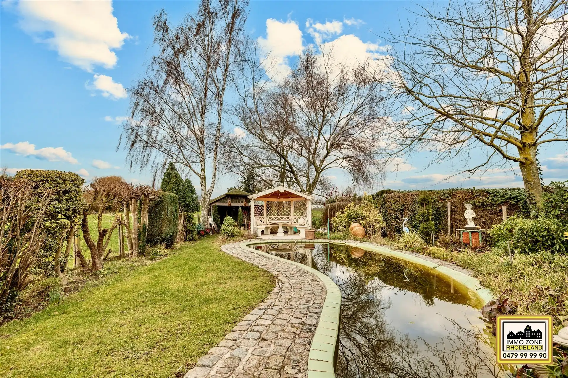 Bijzonder unieke villa met 4 slpks op rustige locatie foto 29