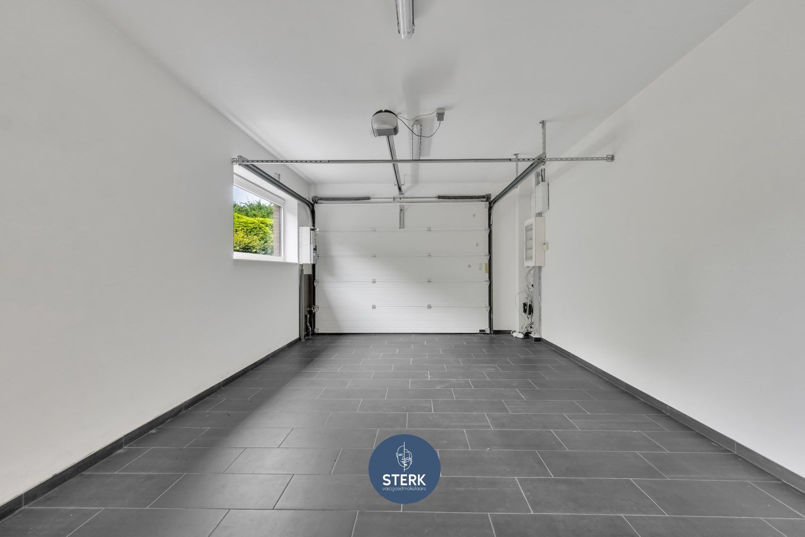 ROYALE GEZINSWONING IN EEN BOSRIJKE OMGEVING TE MAASMECHELEN !  foto 14