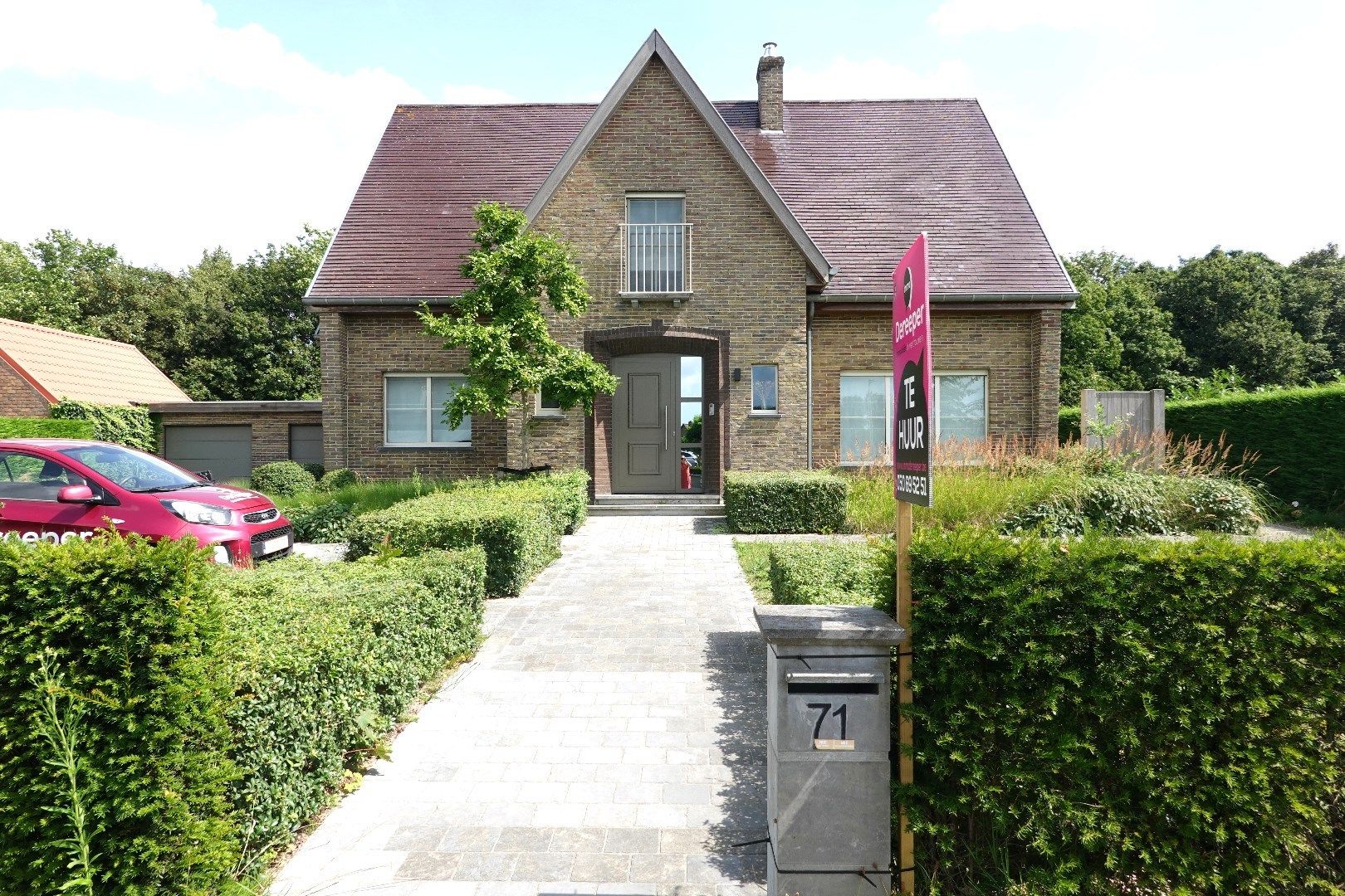 Prachtige villa gelegen te Jabbeke foto {{pictureIndex}}