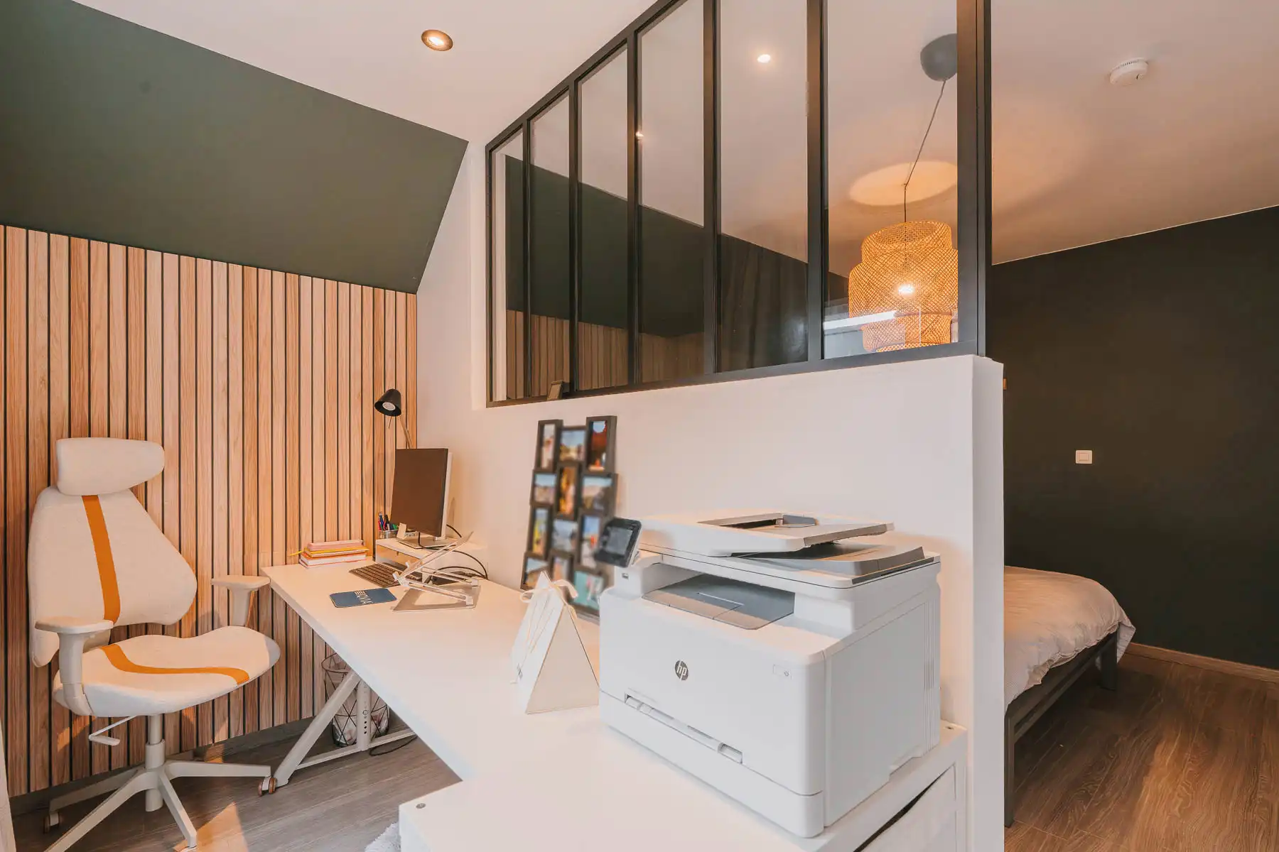 Karaktervolle, instapklare woning met prachtig weids zicht foto 18