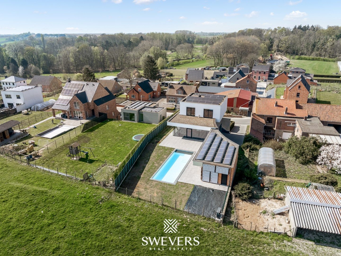 Exclusieve energiezuinige villa met zwembad en poolhouse  foto 42