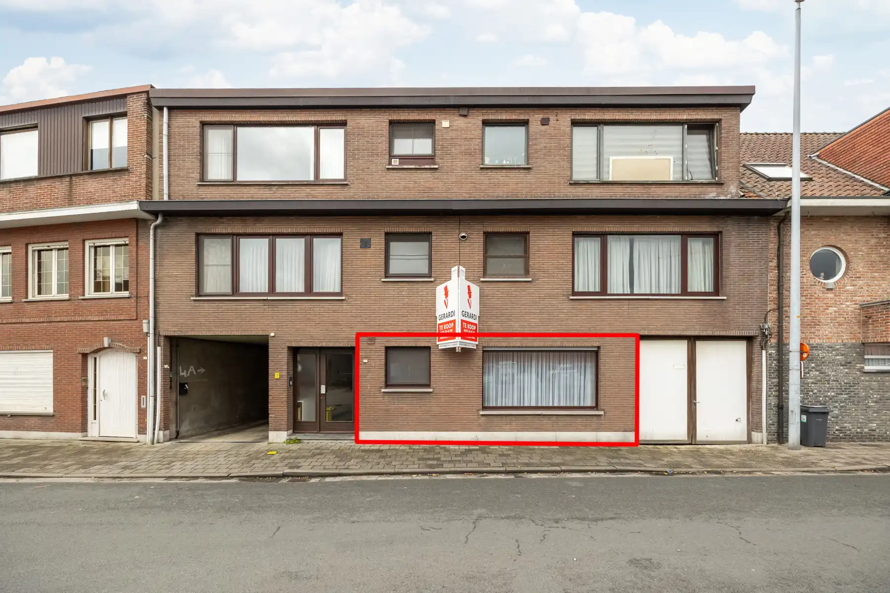 Gerenoveerd app met 2slk en garage foto 4