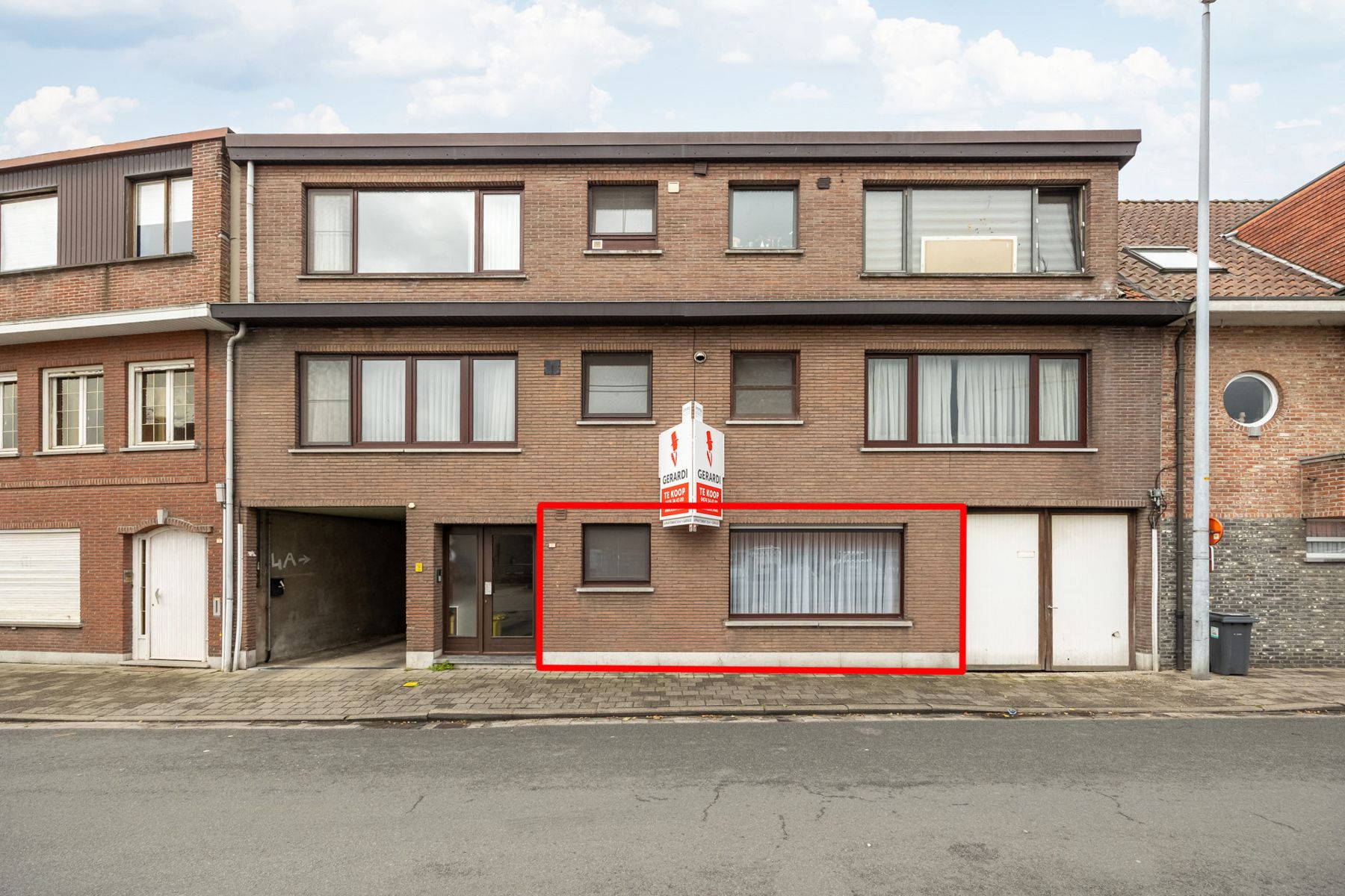 Gerenoveerd app met 2slk en garage foto 4