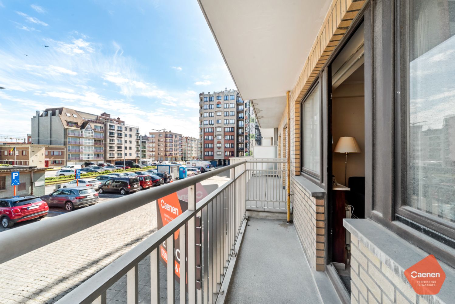 Lichtrijke studio met zongericht terras vlakbij het strand foto 7