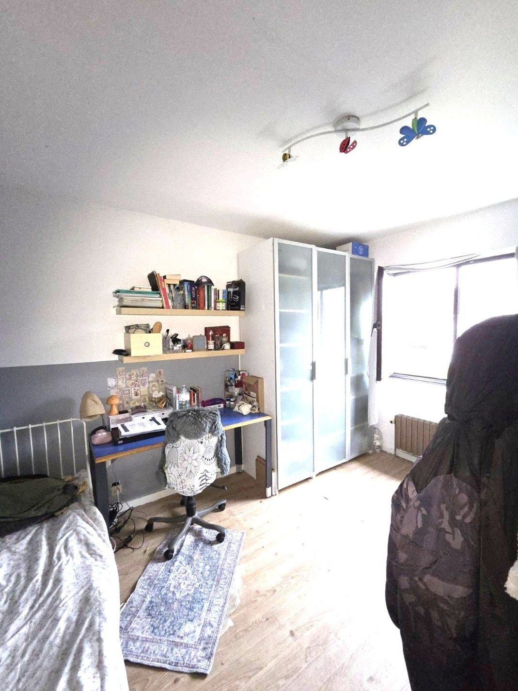 Charmante bel-etagewoning met 3 slaapkamers, ruime garage en zolder foto 9