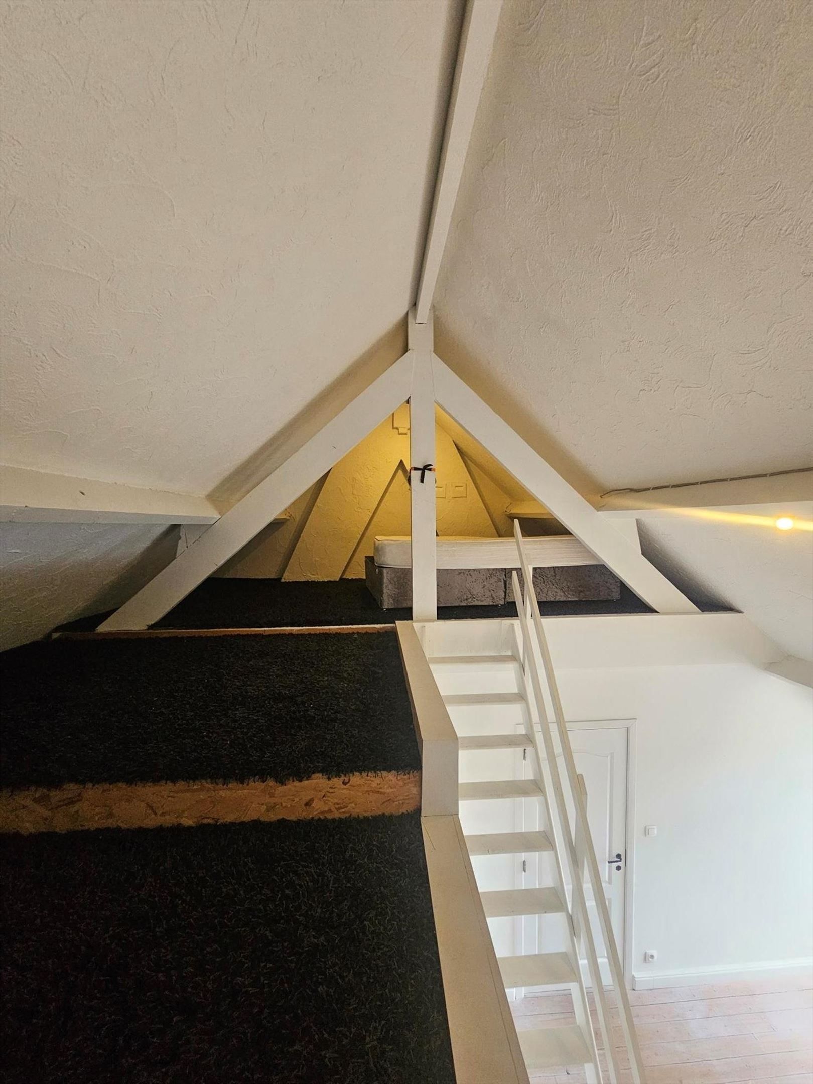 Duplex appartement in het centrum van Brasschaat. foto 7