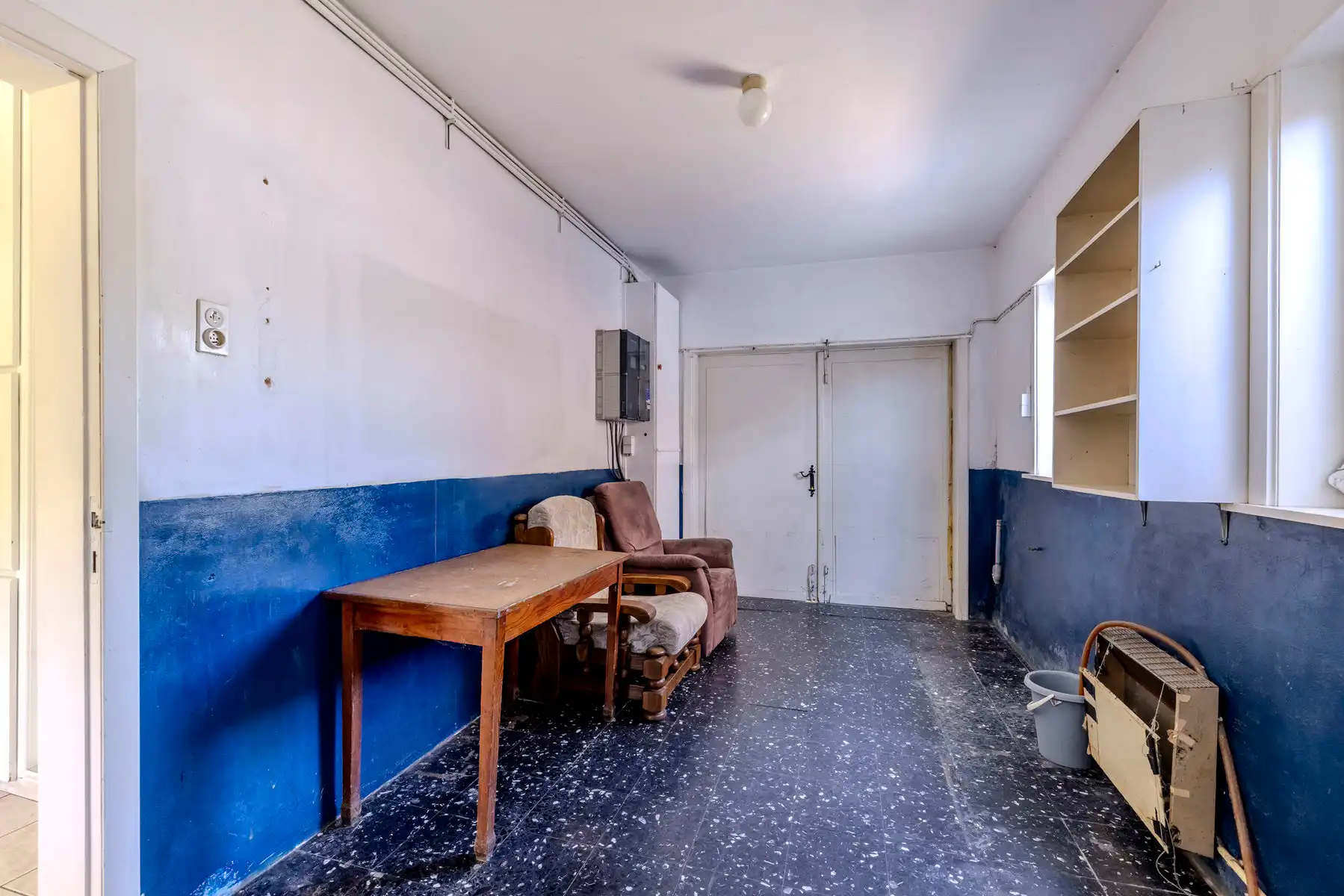 Op te frissen woning gelegen in groene omgeving op ruim 995 m² grond  foto 12