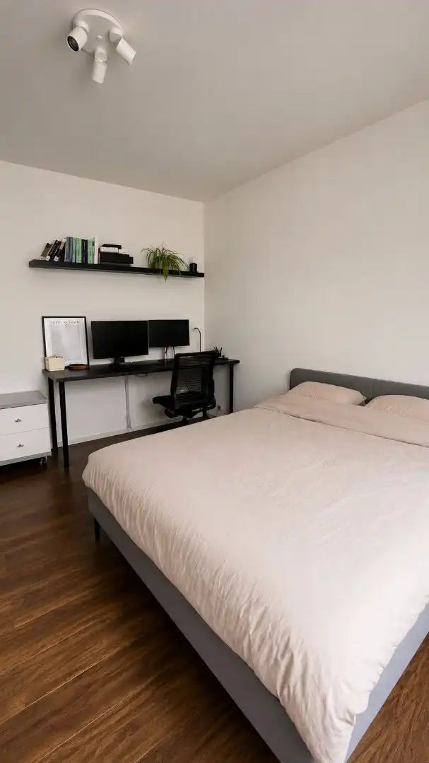 Gerenoveerd appartement met 2 slk nabij Leopoldplaats foto 12