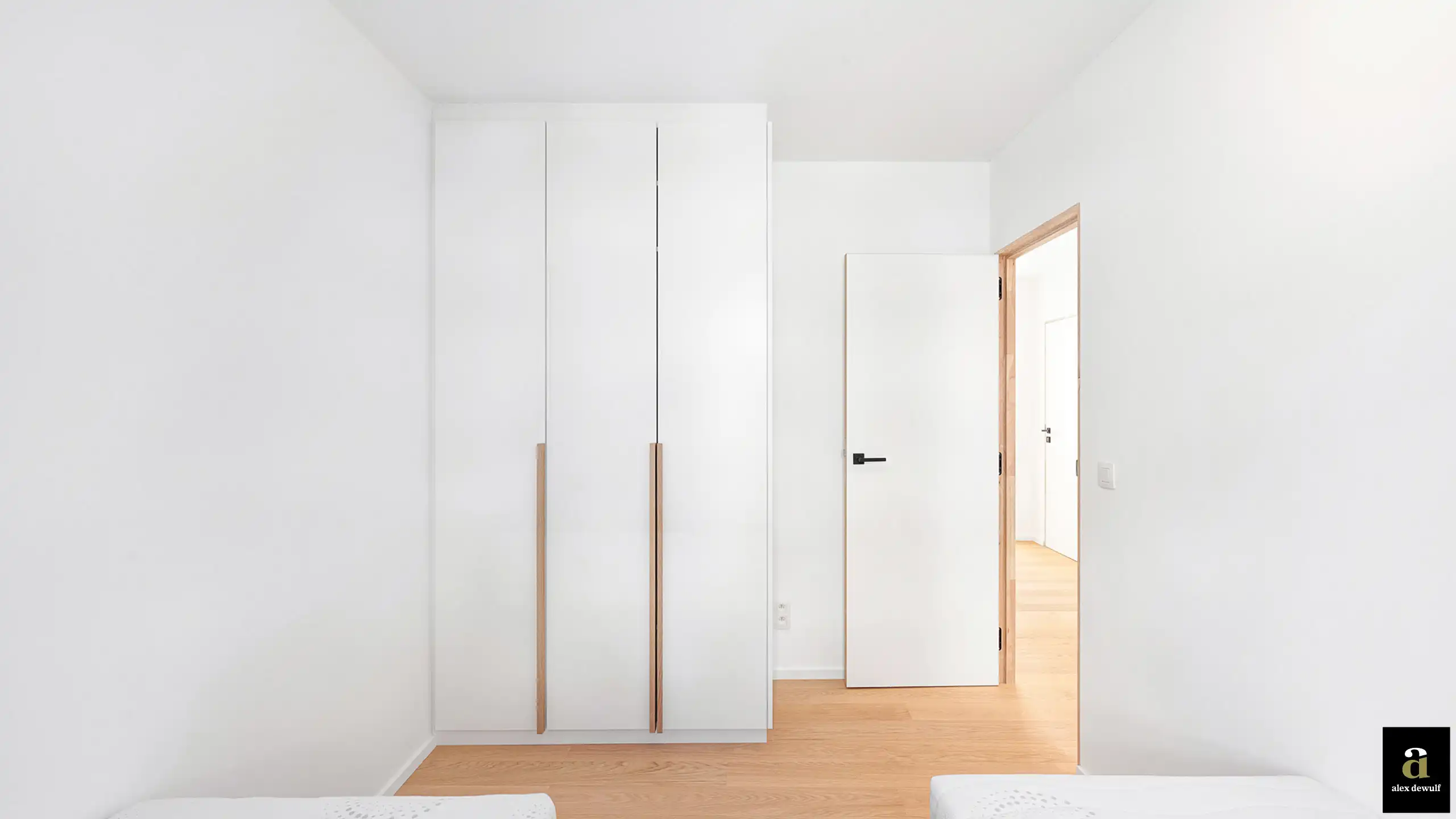 Ruim duplexappartement met vier slaapkamers en zonnig terras in Duinbergen. foto 25