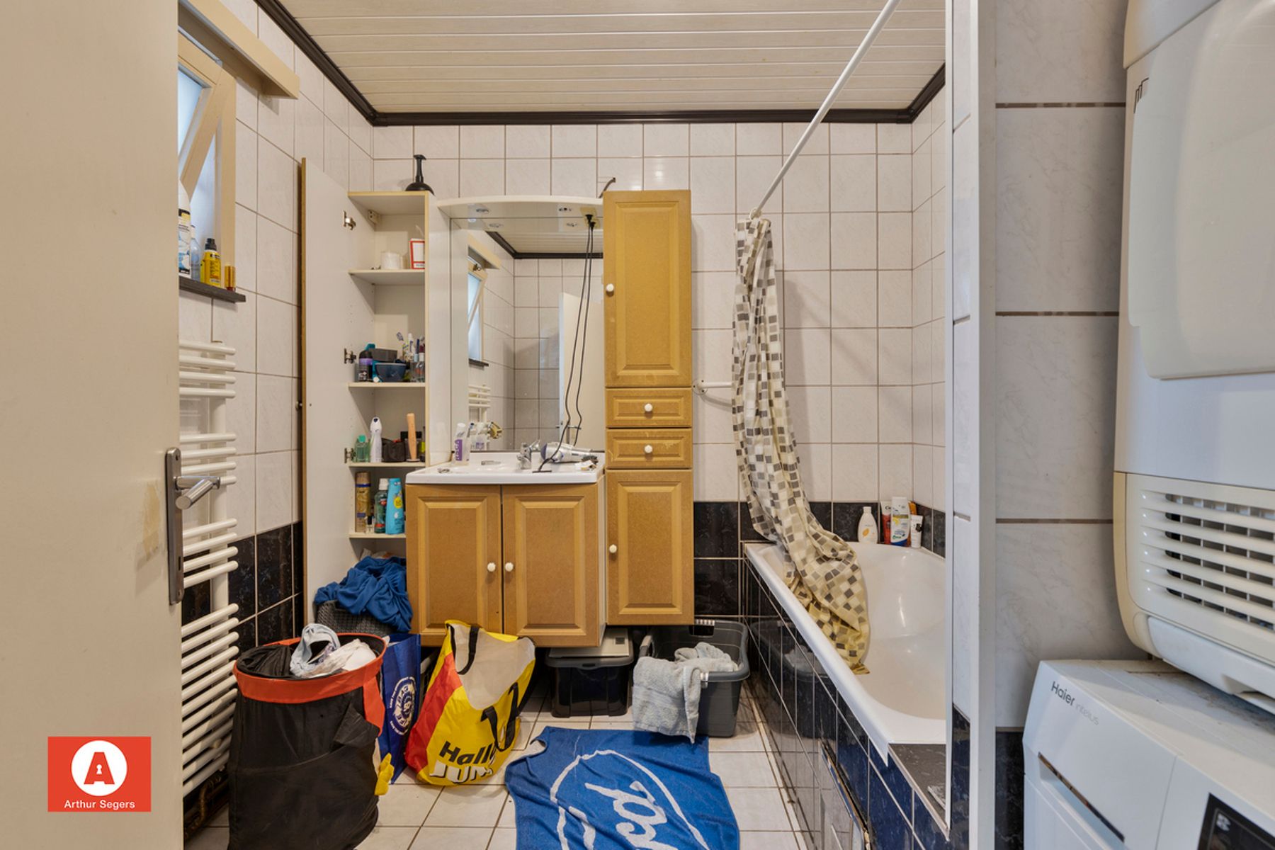 Instapklare gezinswoning mét kleine opfris-werken. foto 10