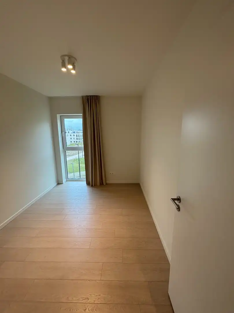 Nieuwbouw 2-slaapkamerappartement met terras foto 9