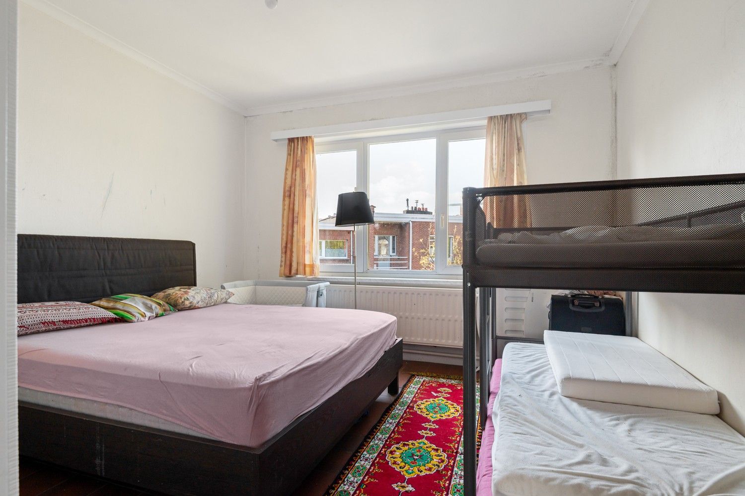 Appartement op de tweede verdieping met 2 ruime slaapkamers te Antwerpen! foto 7