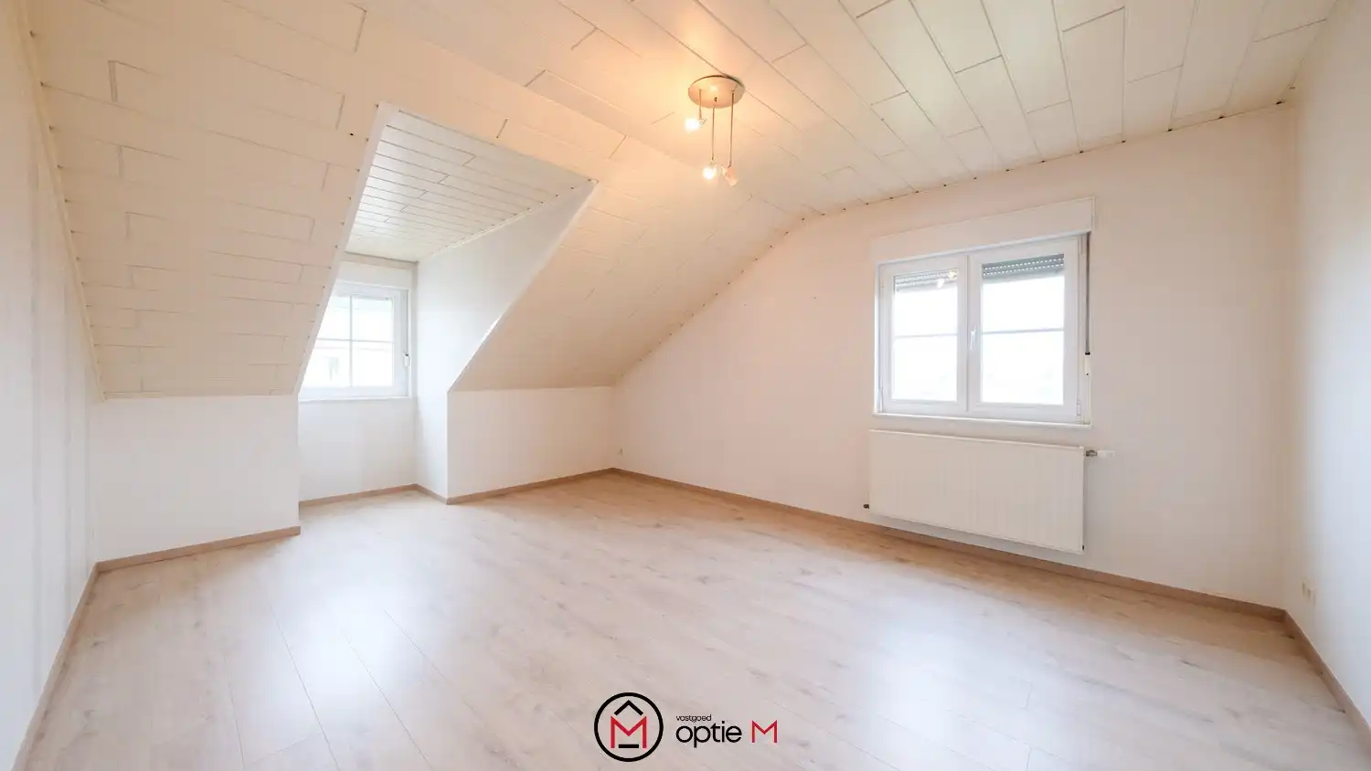 Ruime woning te huur in Alken met 4 slaapkamers en een tuin foto 17