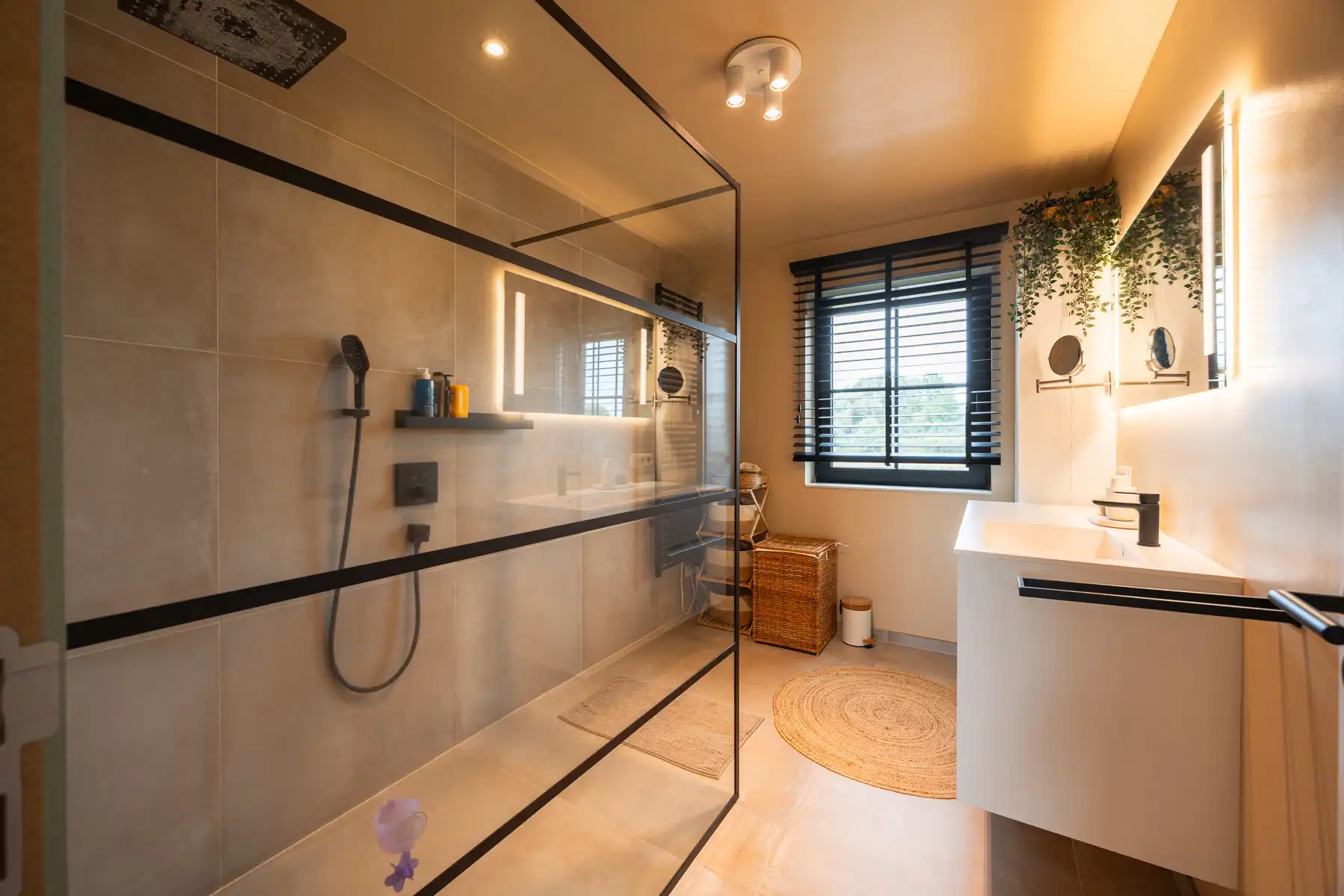 Recente BEN woning op rustige locatie foto 22