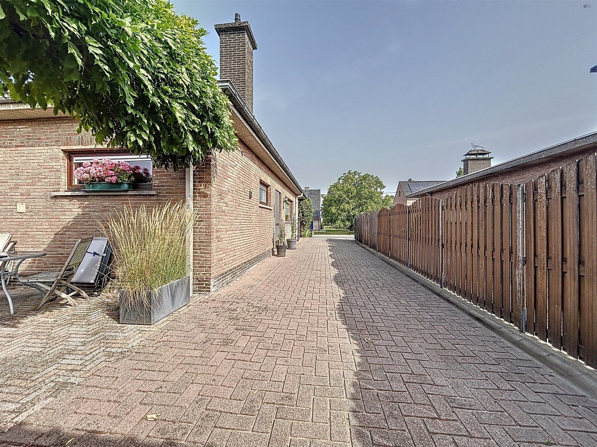 Charmante woning met 3 slk en garage op toplocatie. foto 30
