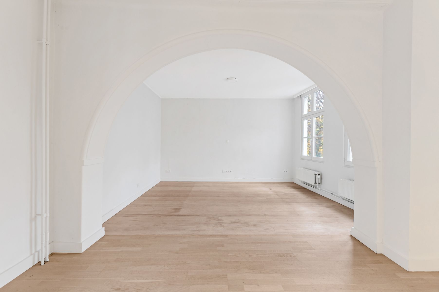 Unieke pastoriewoning in parktuin met uniek uitzicht foto 12