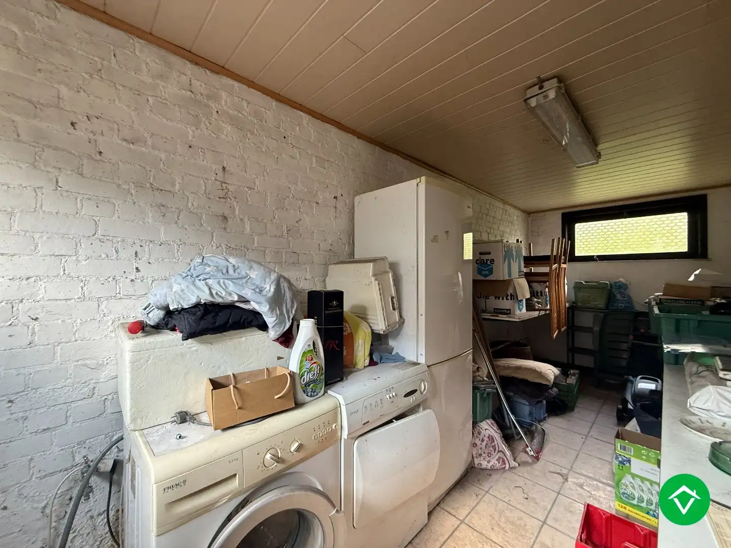 Rustig gelegen gelijkvloerse halfopen woning met 2 slpk's + dubbele garage foto 21