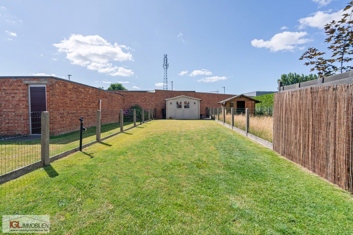 Smaakvol gerenoveerde rijwoning met tuin, garage en uitbreidingsmogelijkheden foto 15