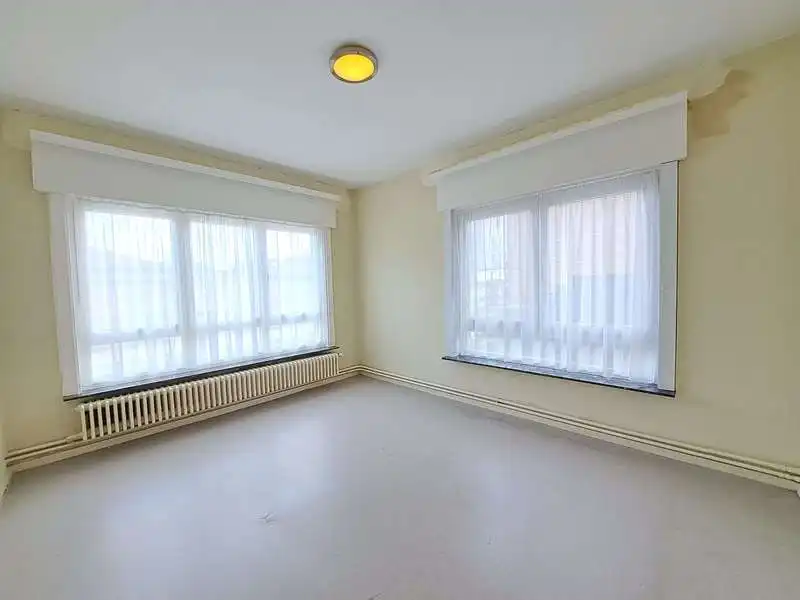 Gelijkvloers appartement met Terras en Garage te huur in Brugge foto 4