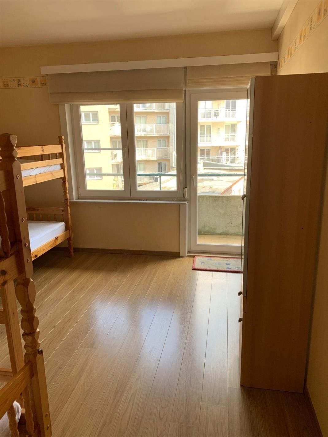 Gemeubeld appartement op de tweede verdieping, vlak aan zee foto 12