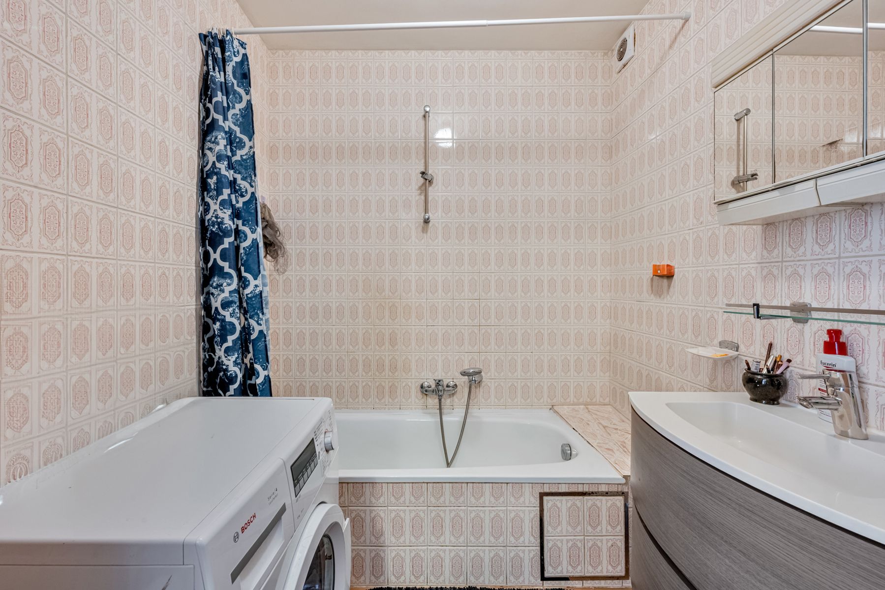 Appartement met 3 slpk een terras en garage met berging foto 7