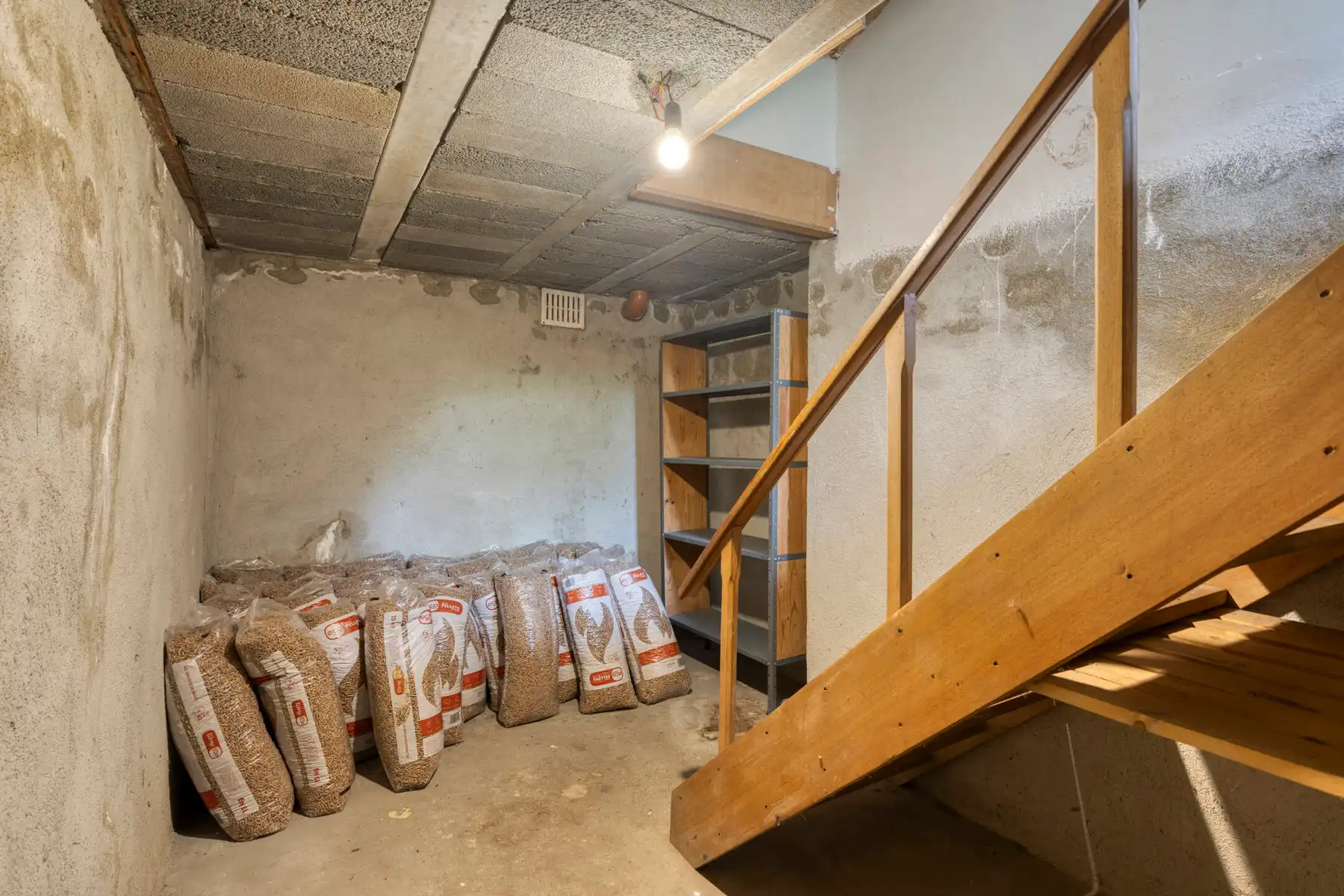 HOB op rustige ligging met 4 slaapkamers en EPC B foto 19