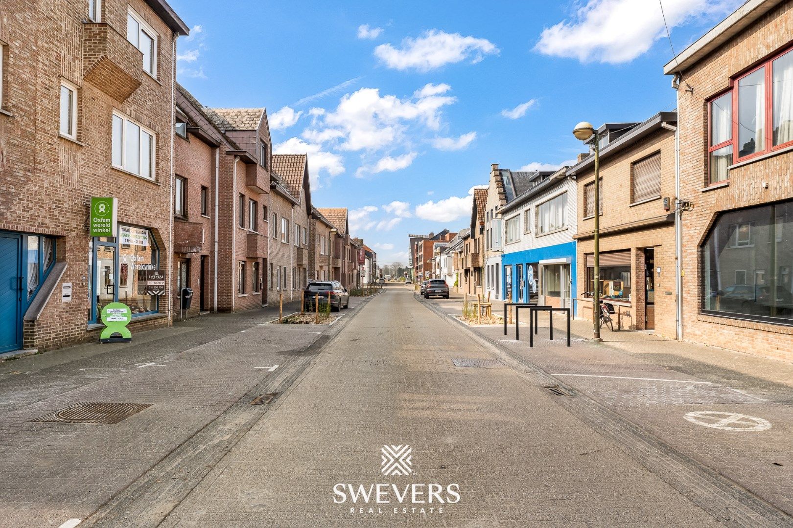 Commercieel pand met garage in centrum Beringen foto 18