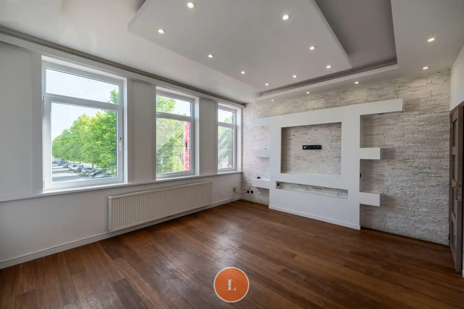 Huis met 4 slaapkamers te koop in centrum Menen foto 16