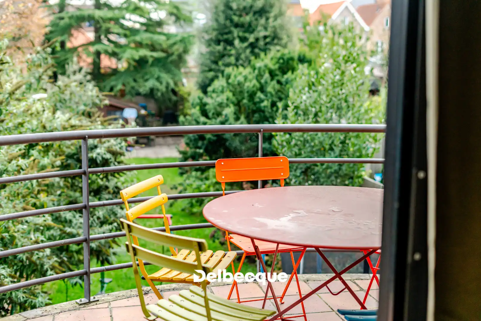 Instapklare bel-étage woning met garage en riante tuin op toplocatie in Assebroek foto 6