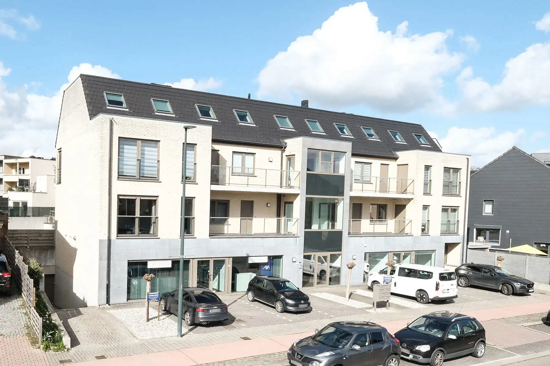 Appartement te huur foto {{pictureIndex}}