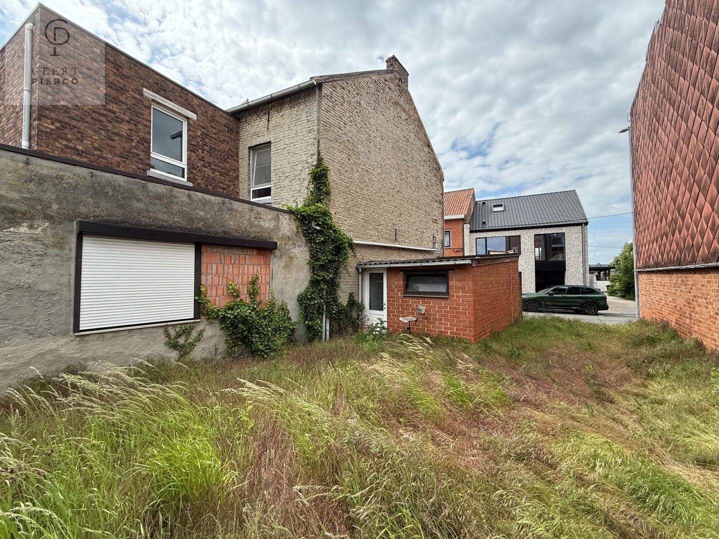 Uniek renovatie- of nieuwbouwproject in hartje Landen foto 23