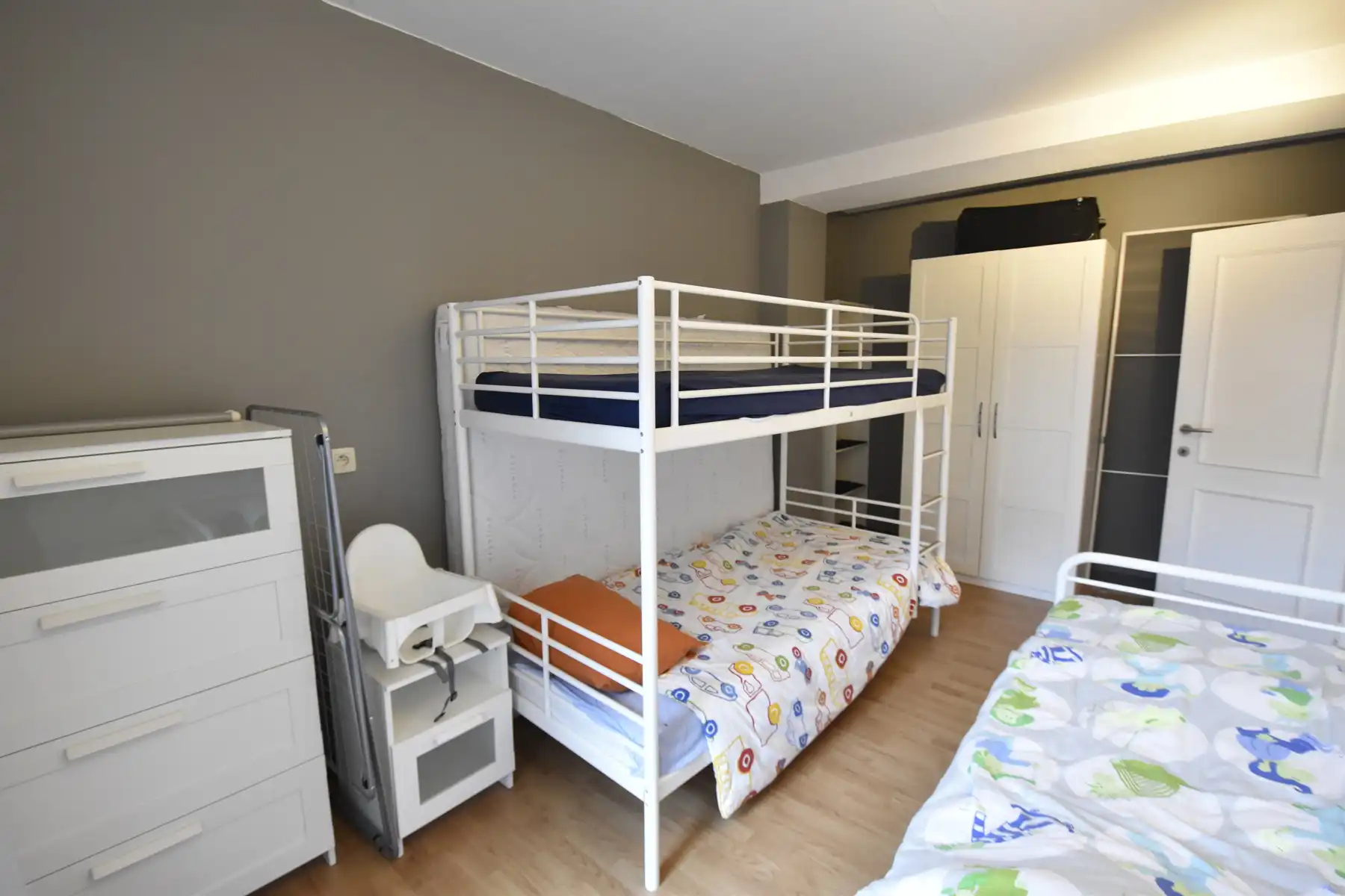Appartement te huur foto 9