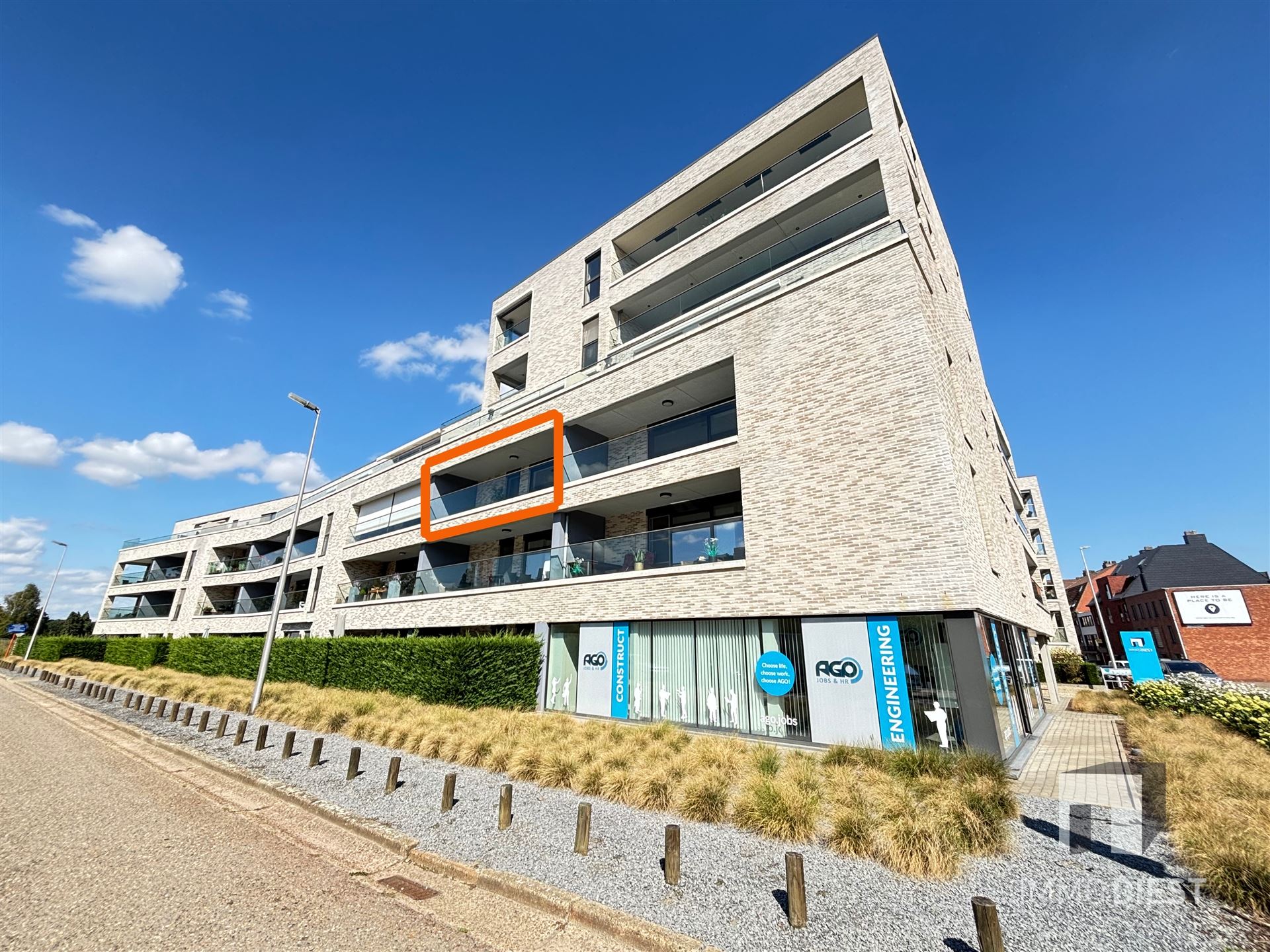 Modern appartement op de tweede verdieping in het centrum van Tessenderlo foto 16