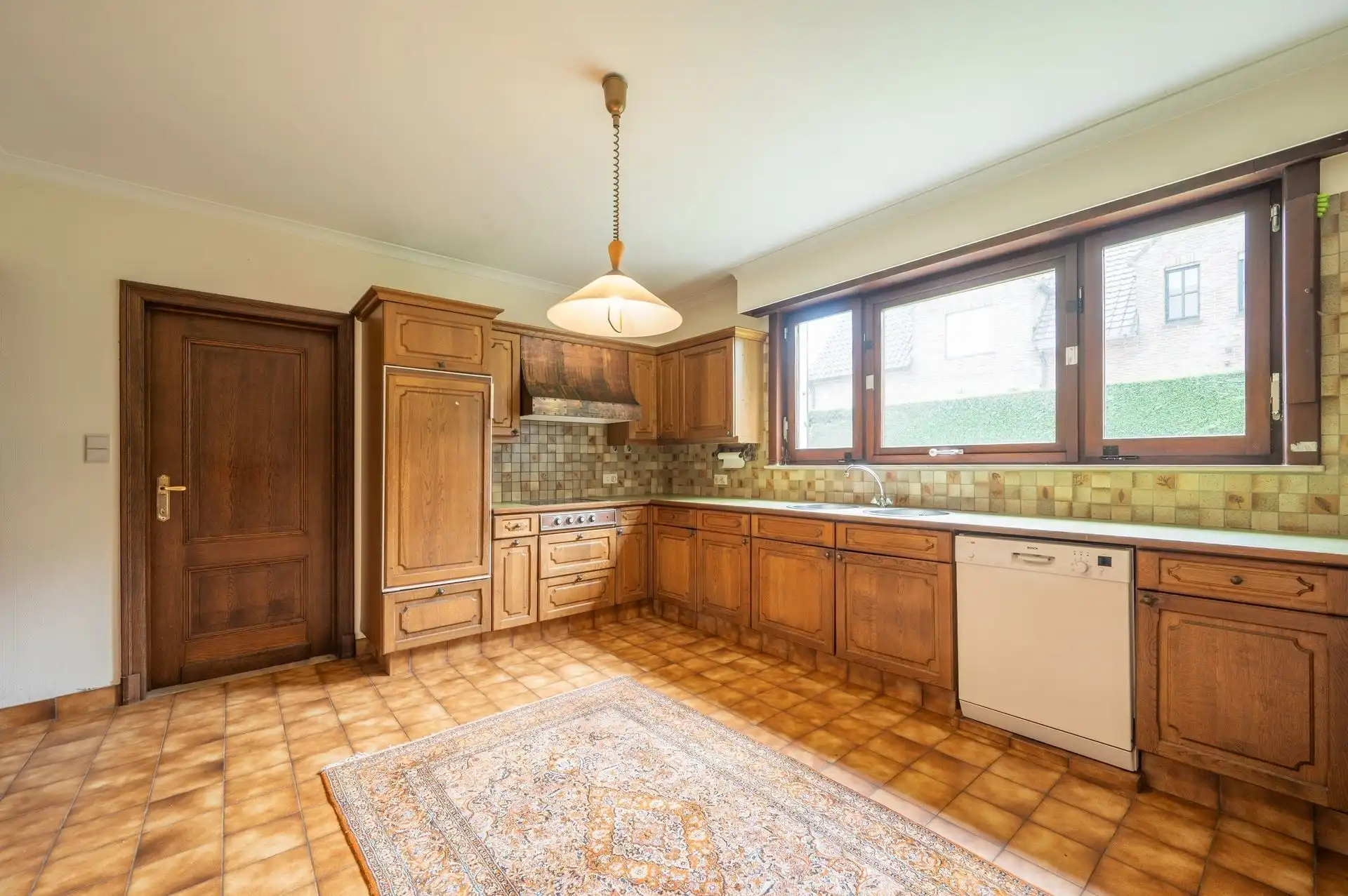 Exclusieve villa in een gegeerde residentiële wijk foto 15