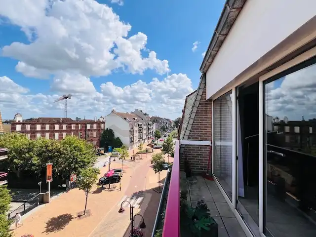 Ruim duplexappartement met groot zonneterras in hartje Wenduine foto 5