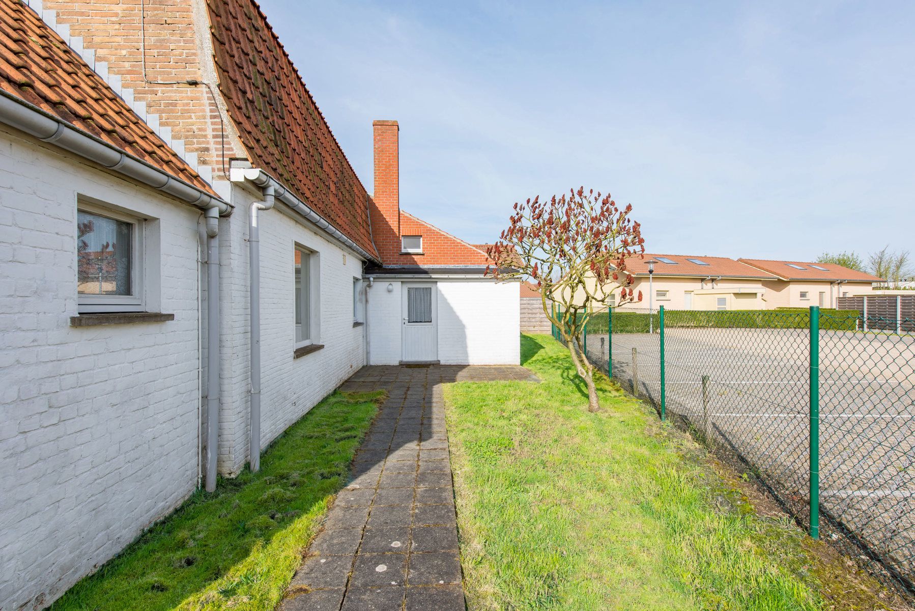 Ruime visserswoning met rustige ligging nabij de duinen foto 15